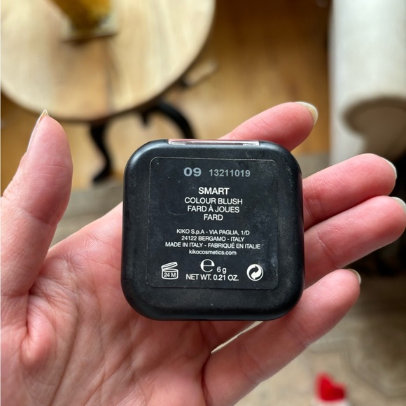 ✨Kiko Bronzer - Picture 2 of 2